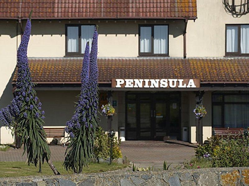 The Peninsula Hotel Grandes Rocques Екстериор снимка
